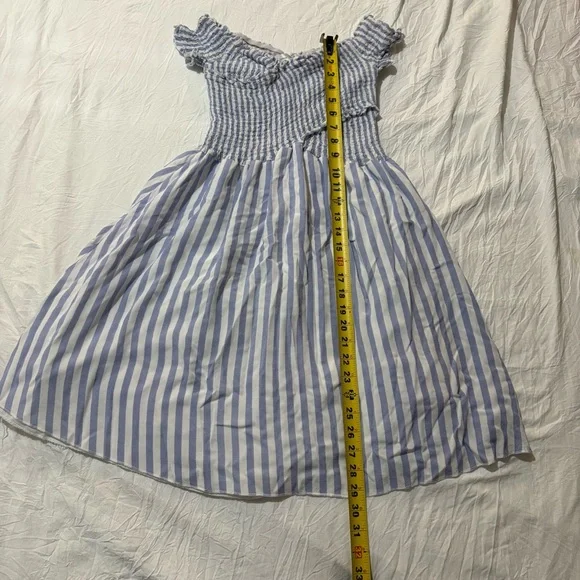 Blue and White Striped Summer Dress Size Medium Seersucker Top - Picture 2 of 5